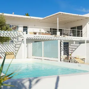 Casa Amanecer 5 Tías