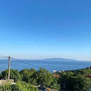 https://apartmani-zdenka-pobri.primorje-gorskikotar.com