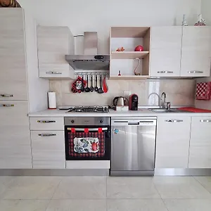 https://la-casa-di-lilly.hotelinveneto.com