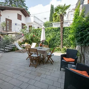 https://studio-apartman-tasha.primorje-gorskikotar.com